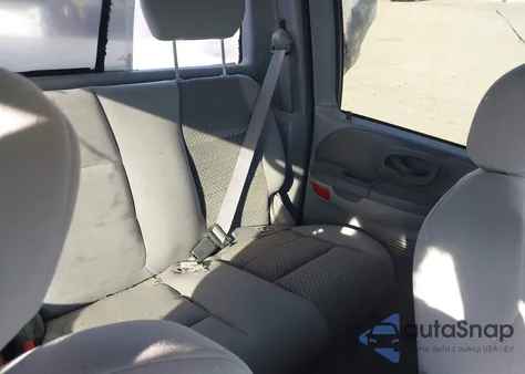 2003 Ford F-150 Lariat/Xlt from USA, damaged, VIN 1FTRW08LX3KC81155